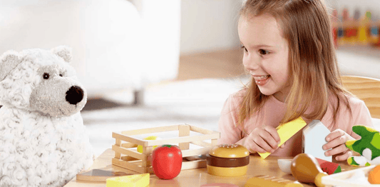 Les 10 Avantages des Jouets Éducatifs pour le Développement de Bébé